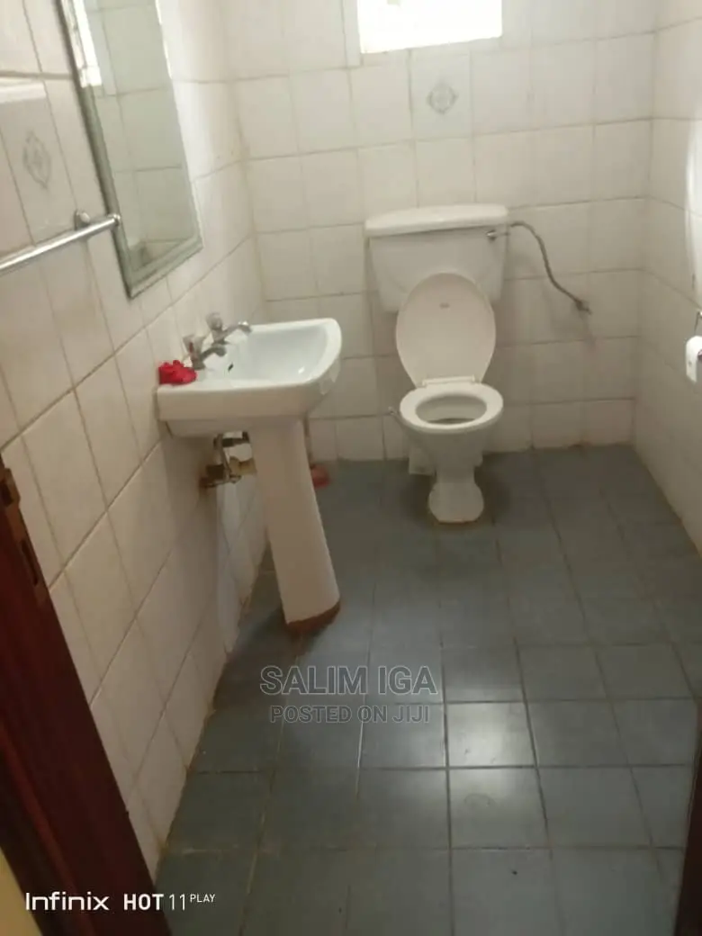 4bdrm Duplex in Kololo Property, Central Division for Rent