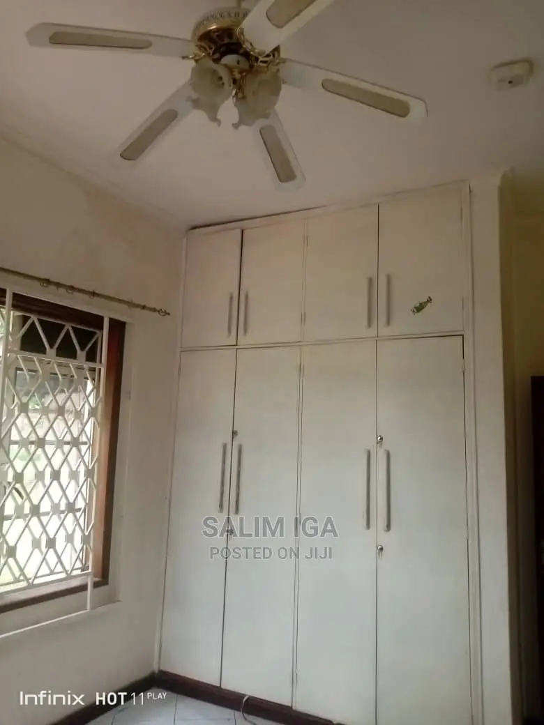 4bdrm Duplex in Kololo Property, Central Division for Rent