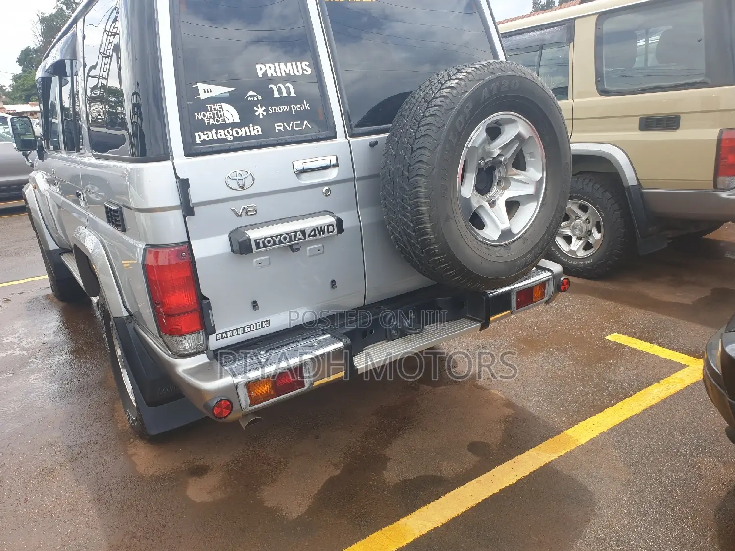 Toyota Land Cruiser 4.0 V6 DSL 2015 Gray