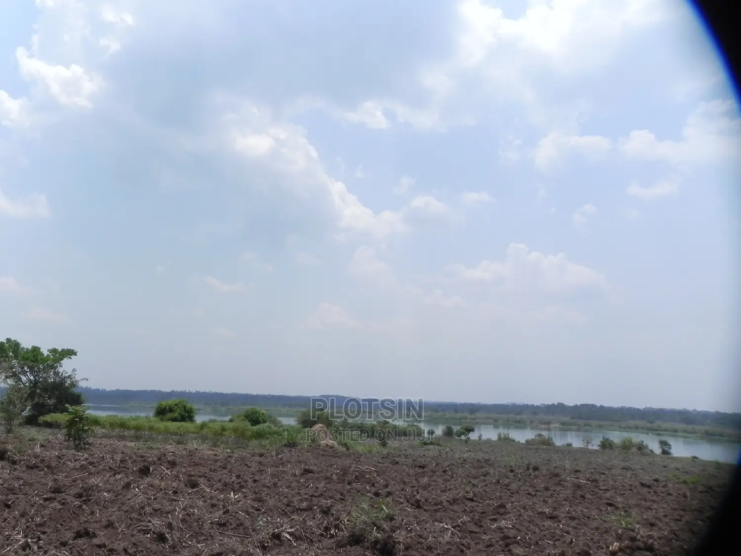 2.1 Acres Along the Nile for Sale at 75m, Matumu_ Kamuli