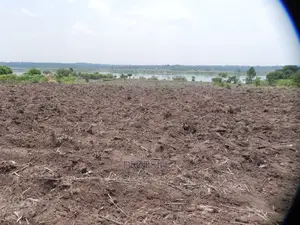 2.1 Acres Along the Nile for Sale at 75m, Matumu_ Kamuli