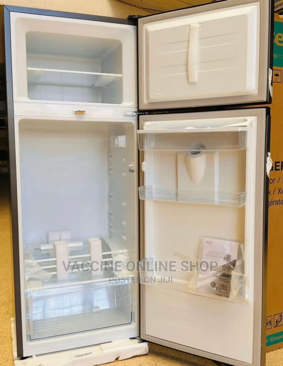 Hisense Double Fridge 270L