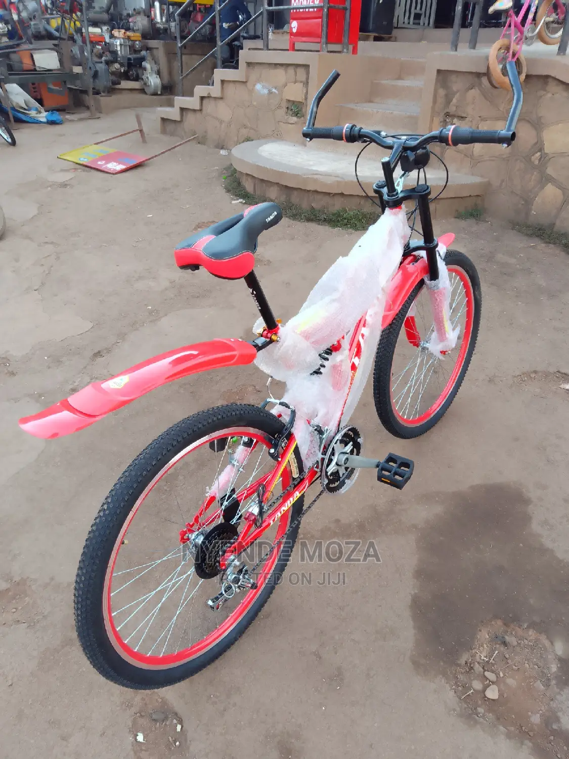 Tanda Sports Bike Seven