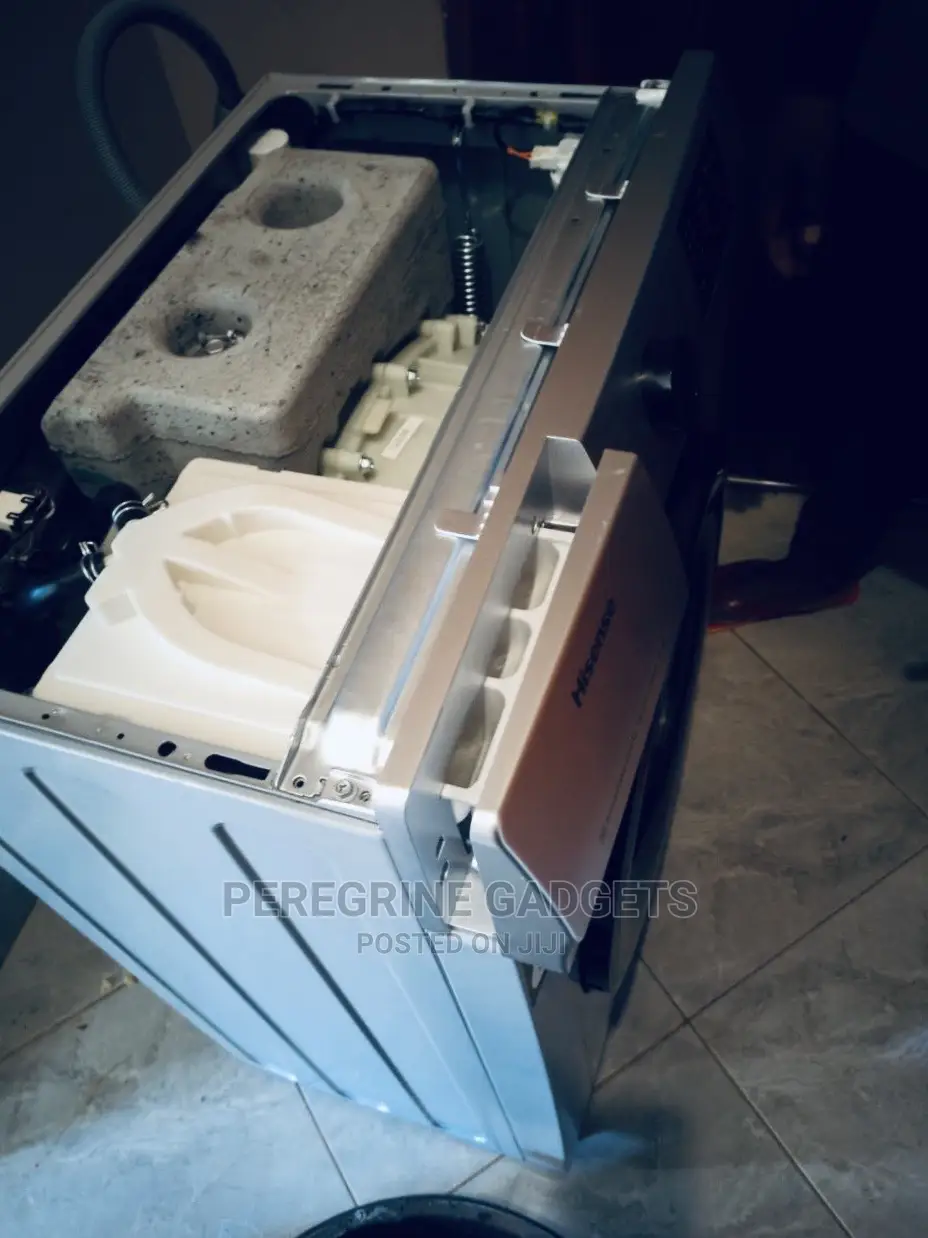 Skillful Mechanized Technicians for Washing Machine Repair