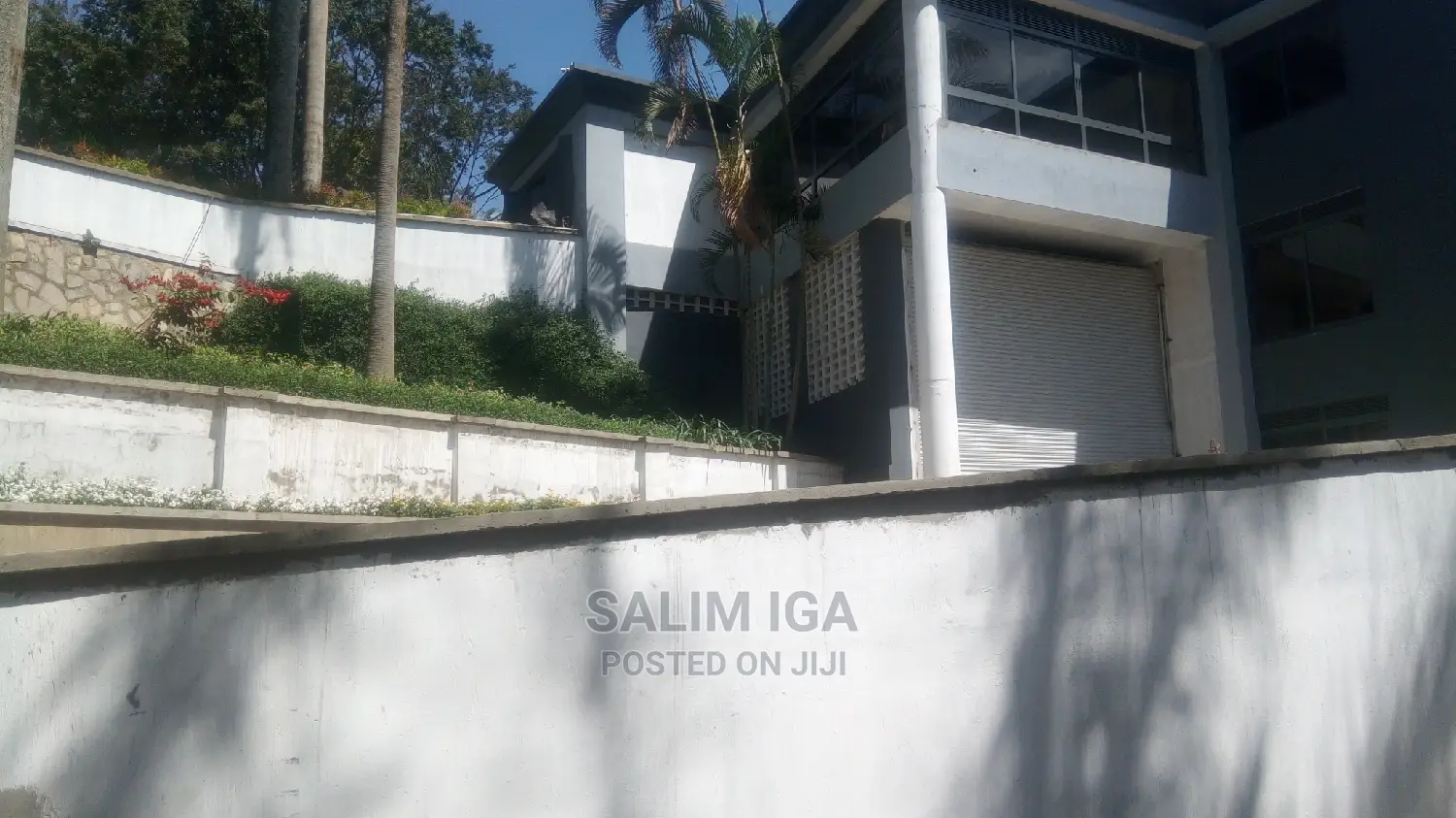 10bdrm Maisonette in Kololo Property, Central Division for Rent