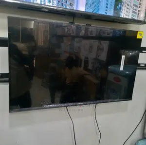 Hisense 32inch Smart Tv:1