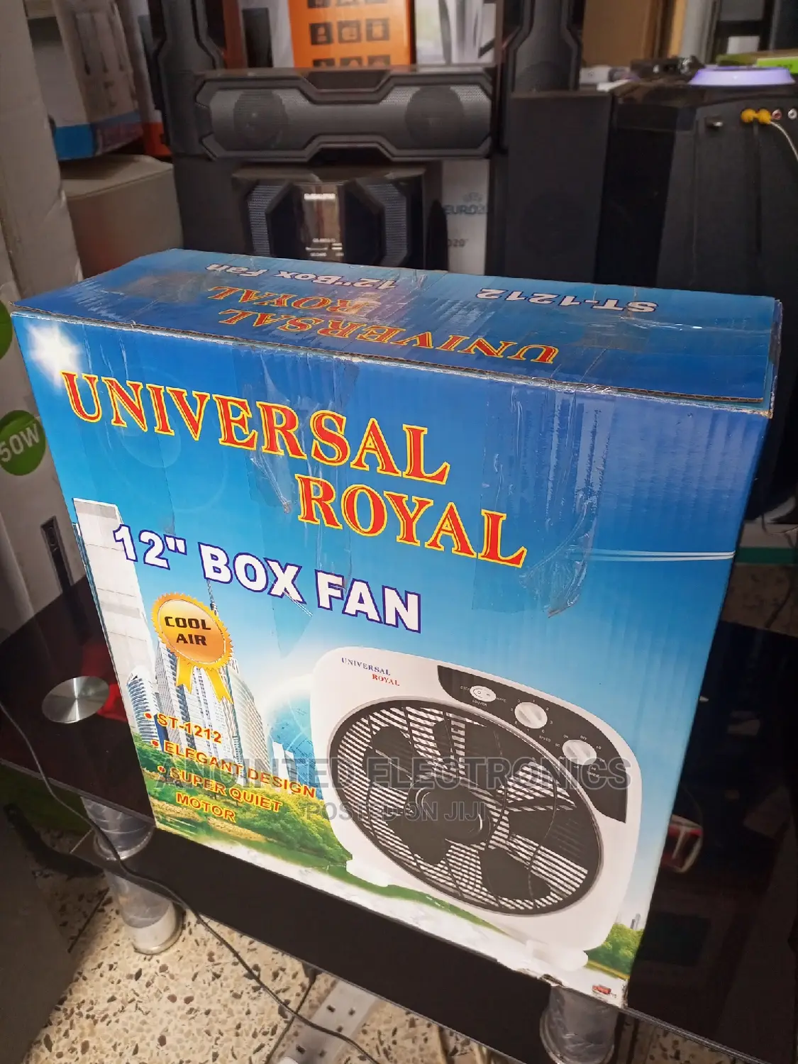 Box Universal Fans