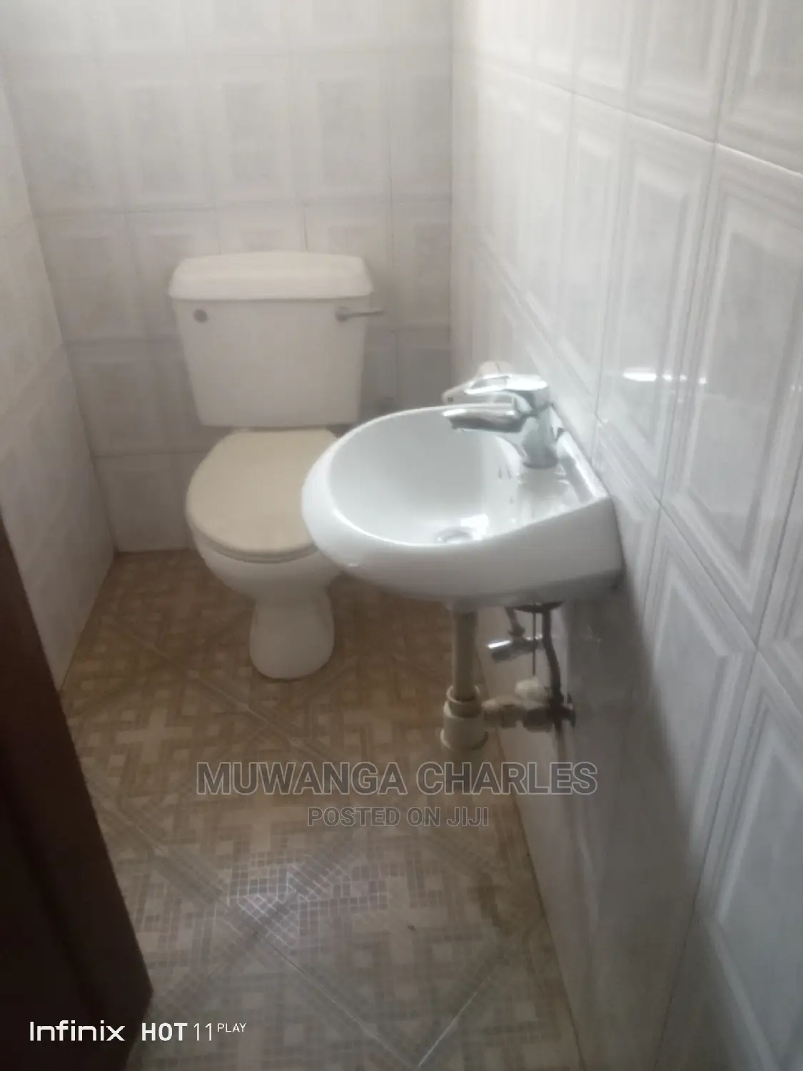 5bdrm Duplex in Fs Properties Ltd, Central Division for Sale