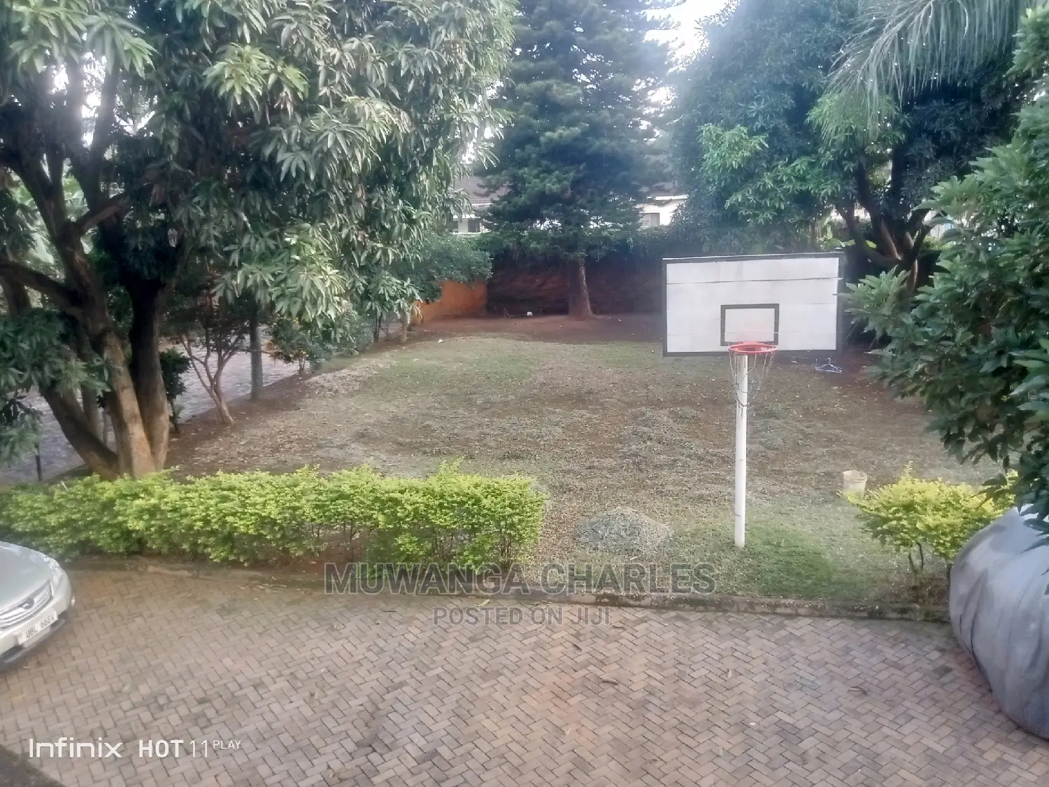 5bdrm Duplex in Fs Properties Ltd, Central Division for Sale