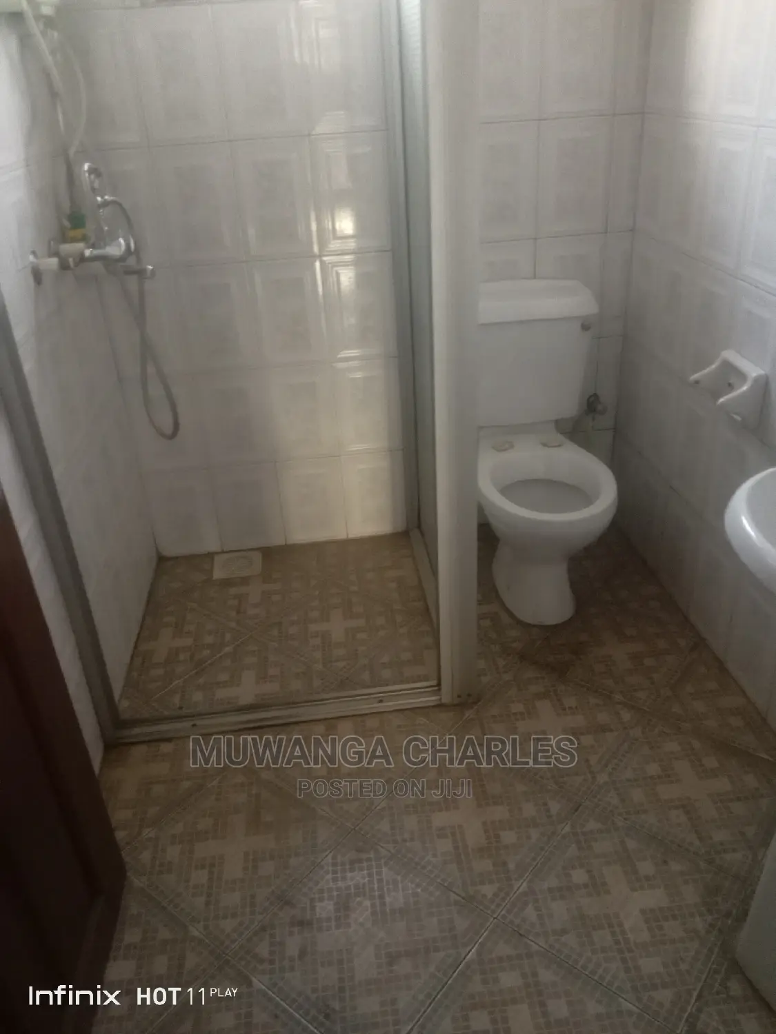 5bdrm Duplex in Fs Properties Ltd, Central Division for Sale