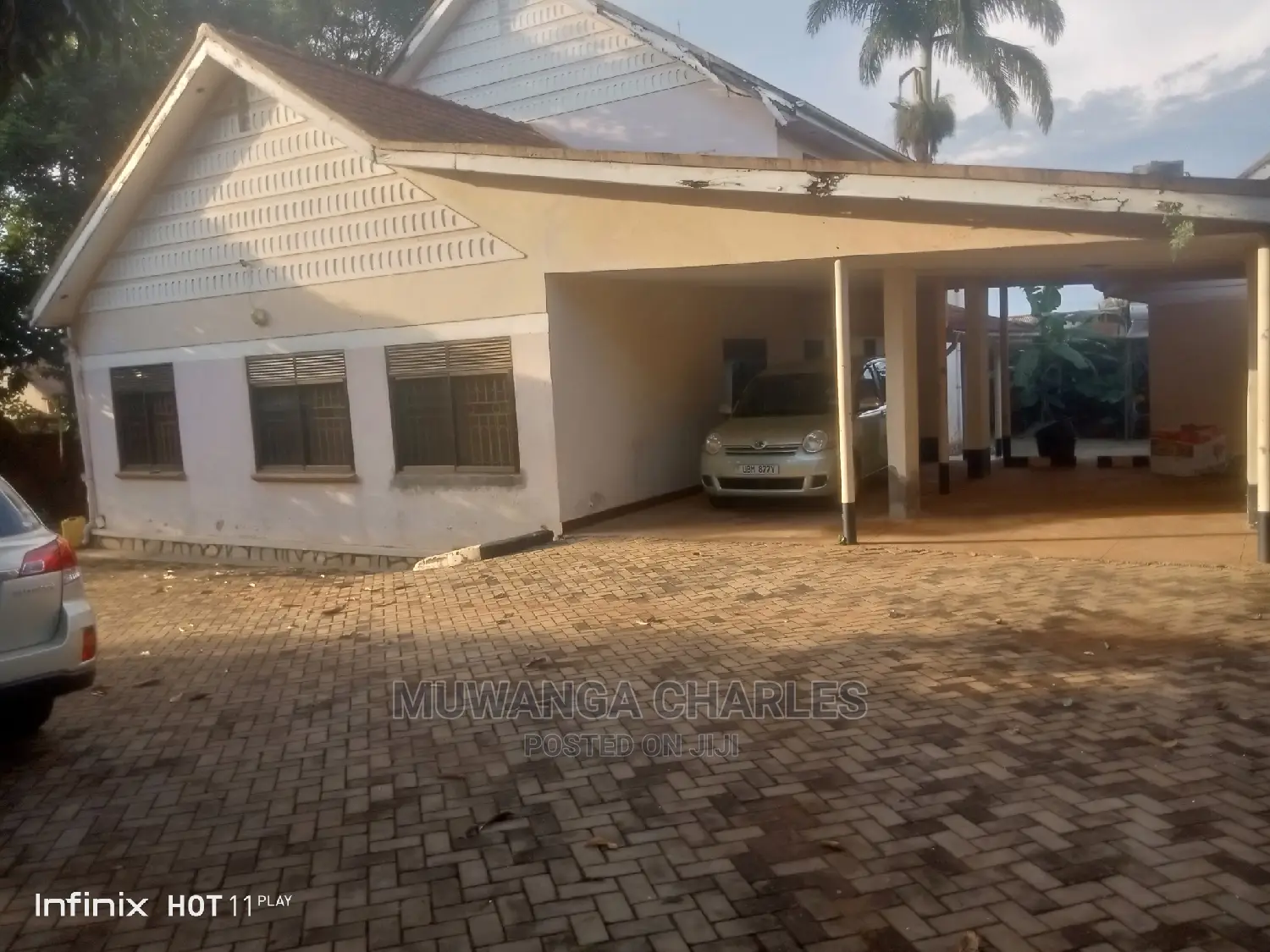 5bdrm Duplex in Fs Properties Ltd, Central Division for Sale