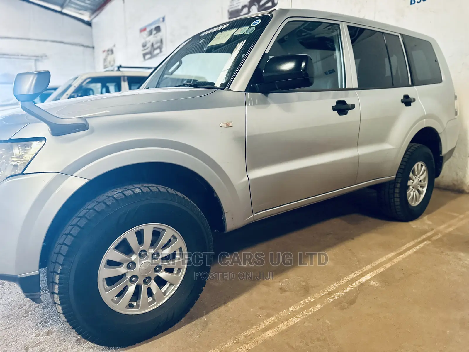 Mitsubishi Pajero 3.2 Di-D 2008 Silver