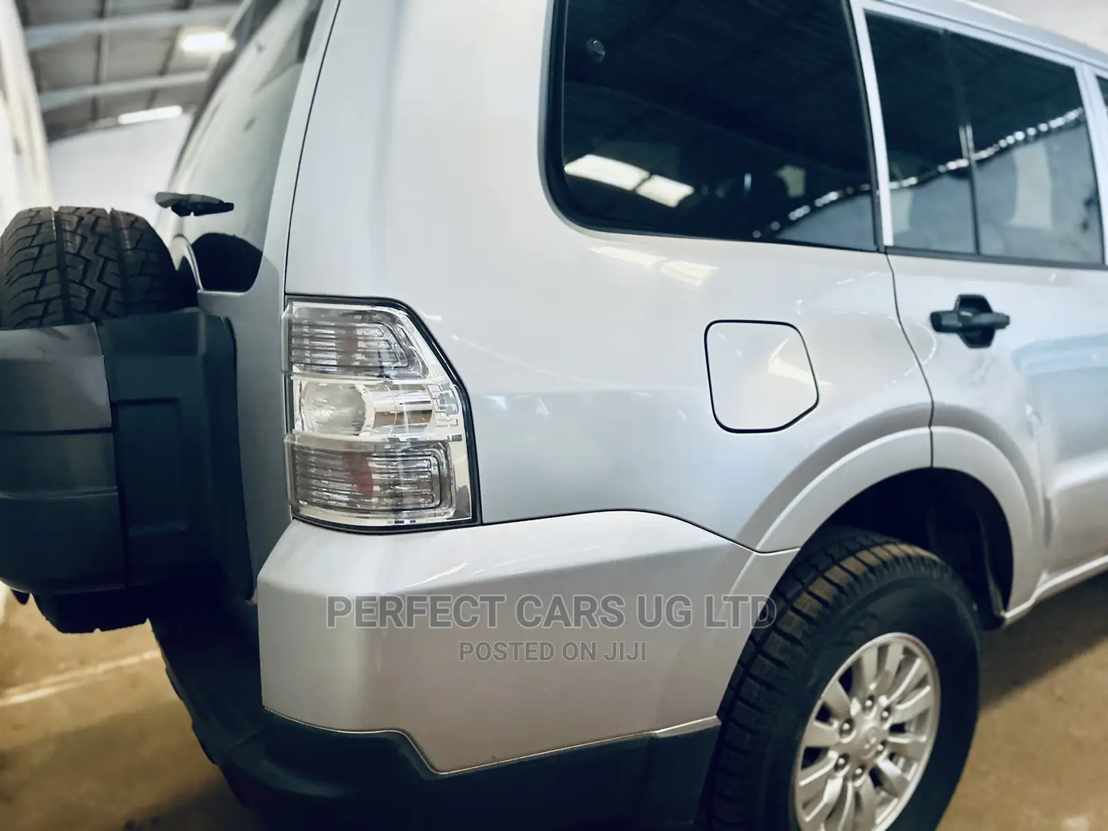 Mitsubishi Pajero 3.2 Di-D 2008 Silver