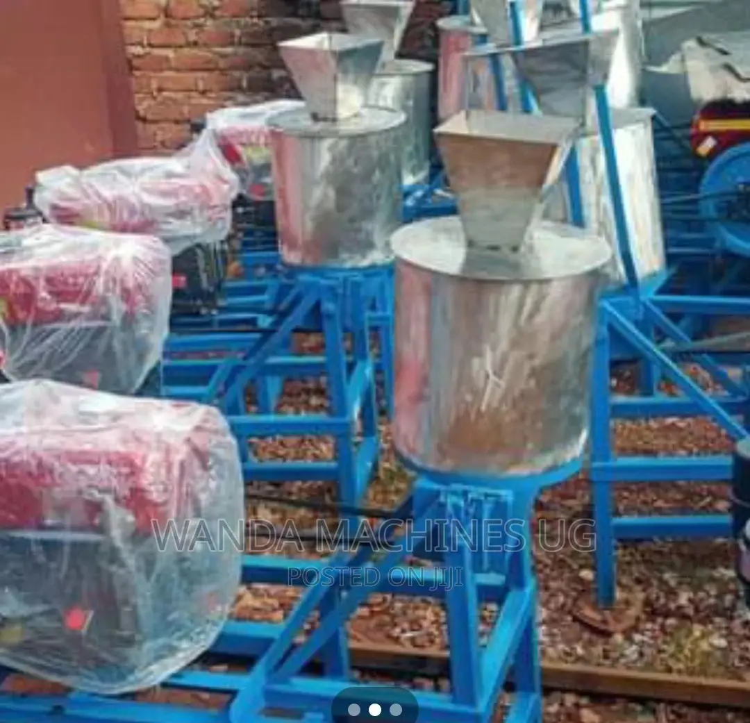 Ground Nuts Grainder Machines
