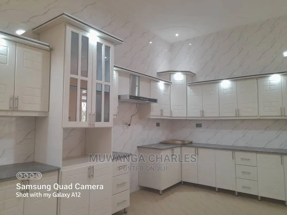4bdrm Bungalow in Fs Properties Ltd, Central Division for Sale