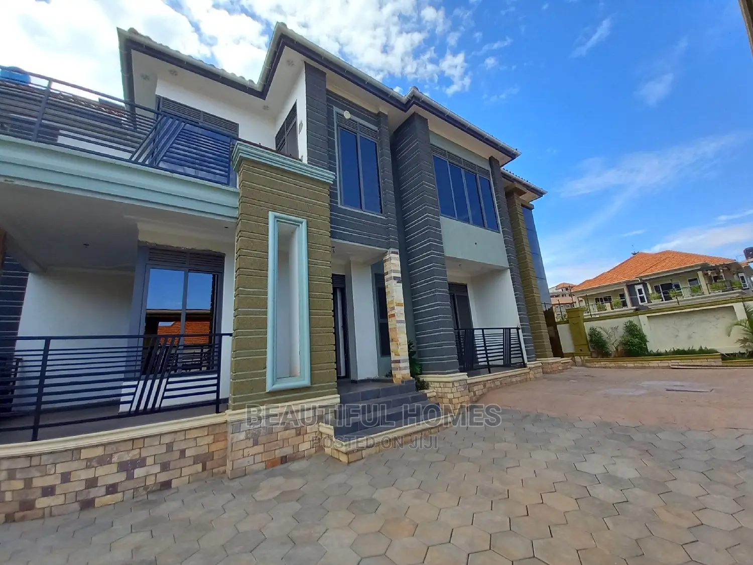 Furnished 5bdrm Mansion in Kyanja Ministers, Nakawa for Sale
