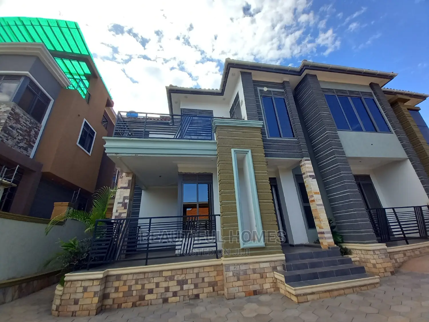 Furnished 5bdrm Mansion in Kyanja Ministers, Nakawa for Sale