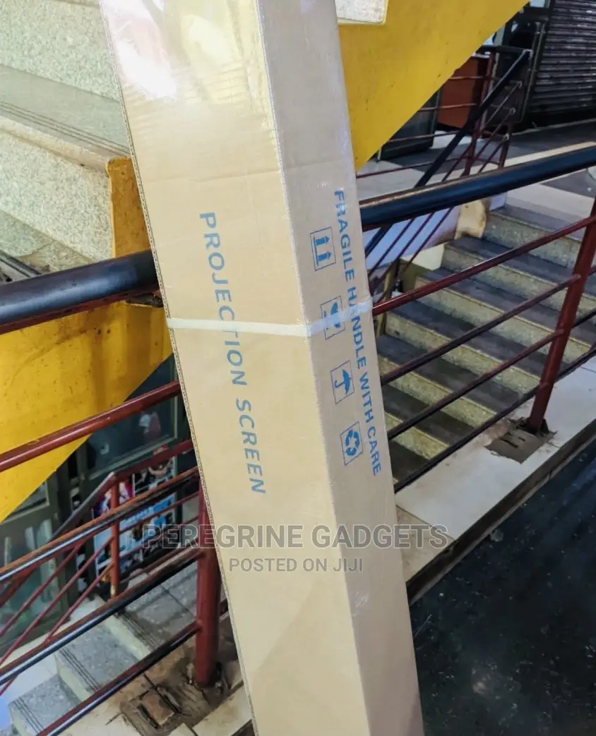 200X200 Tripod Fragile Handle Projection Screen