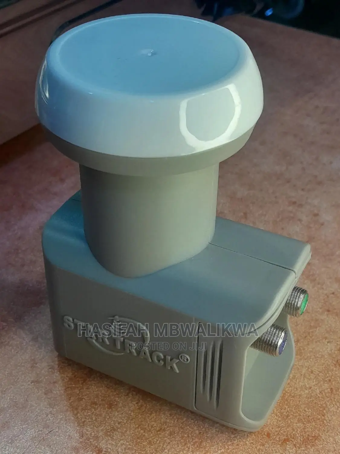 Star Track Universal Digital LNB