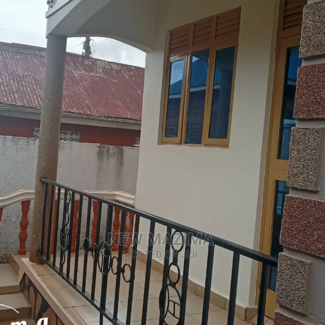 2bdrm House in Bulenga, Central Division for Sale