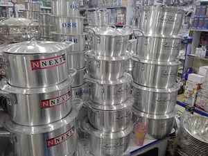 First Class Heaviest Saucepans With Covers