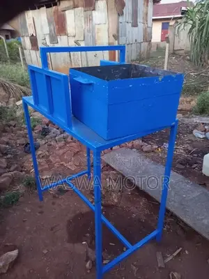 Mannul Soap Machine 1