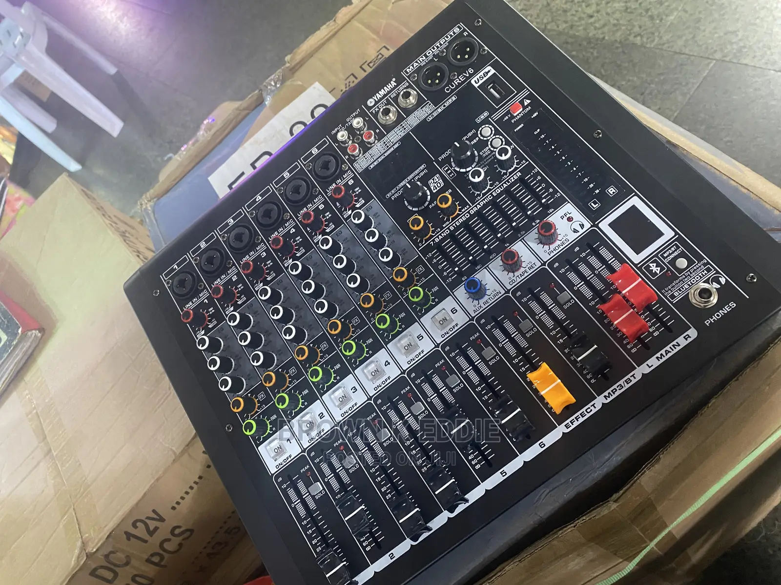 Imix Curve Professional Yamaha Mixer. 32bits Effect