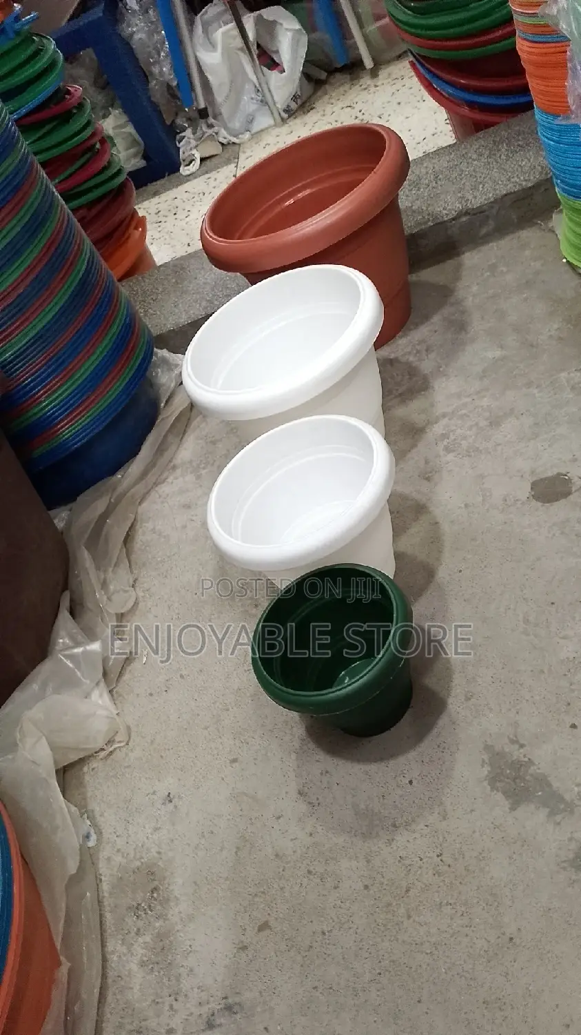 Plastic Flower Pots