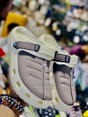 Comfortable Unisex Crocs