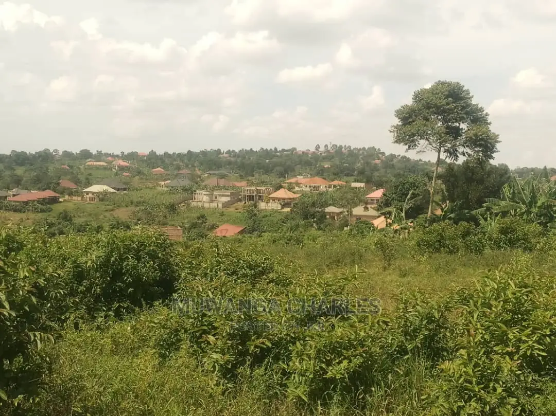 Plots in Gayaza Busiika for Sale