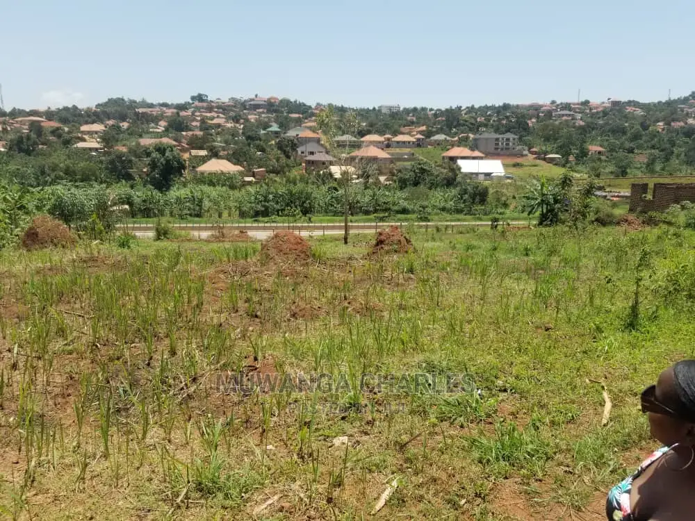 Plots in Gayaza Busiika for Sale