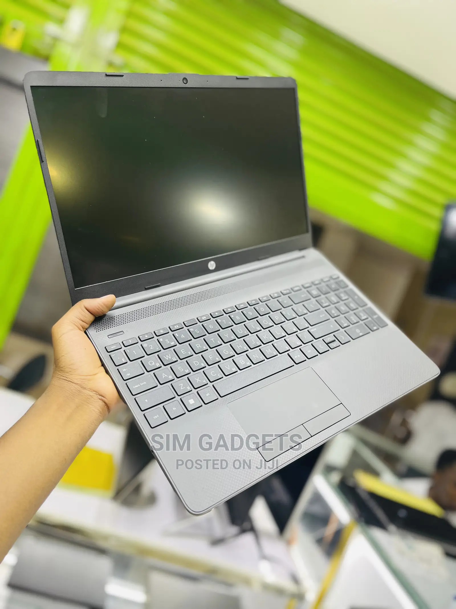 Laptop HP 4GB AMD SSD 256GB