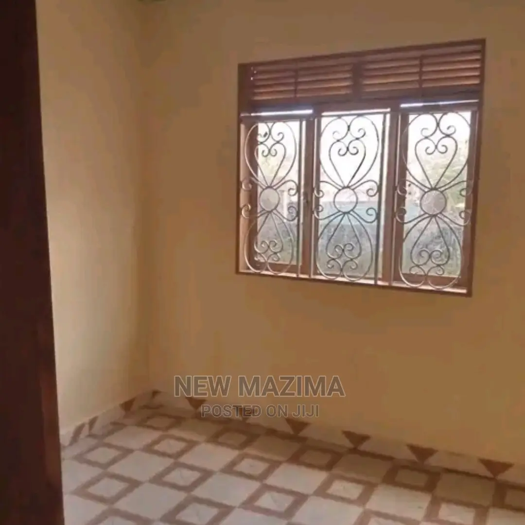 2bdrm House in Nansana Katokr, Central Division for Sale