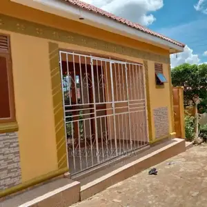 2bdrm House in Nansana Katokr, Central Division for Sale