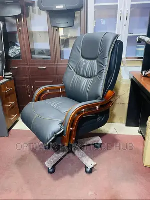 Leather Chair ( Executive)