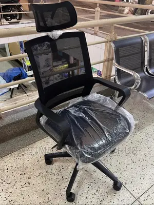 Office Chair (Black)