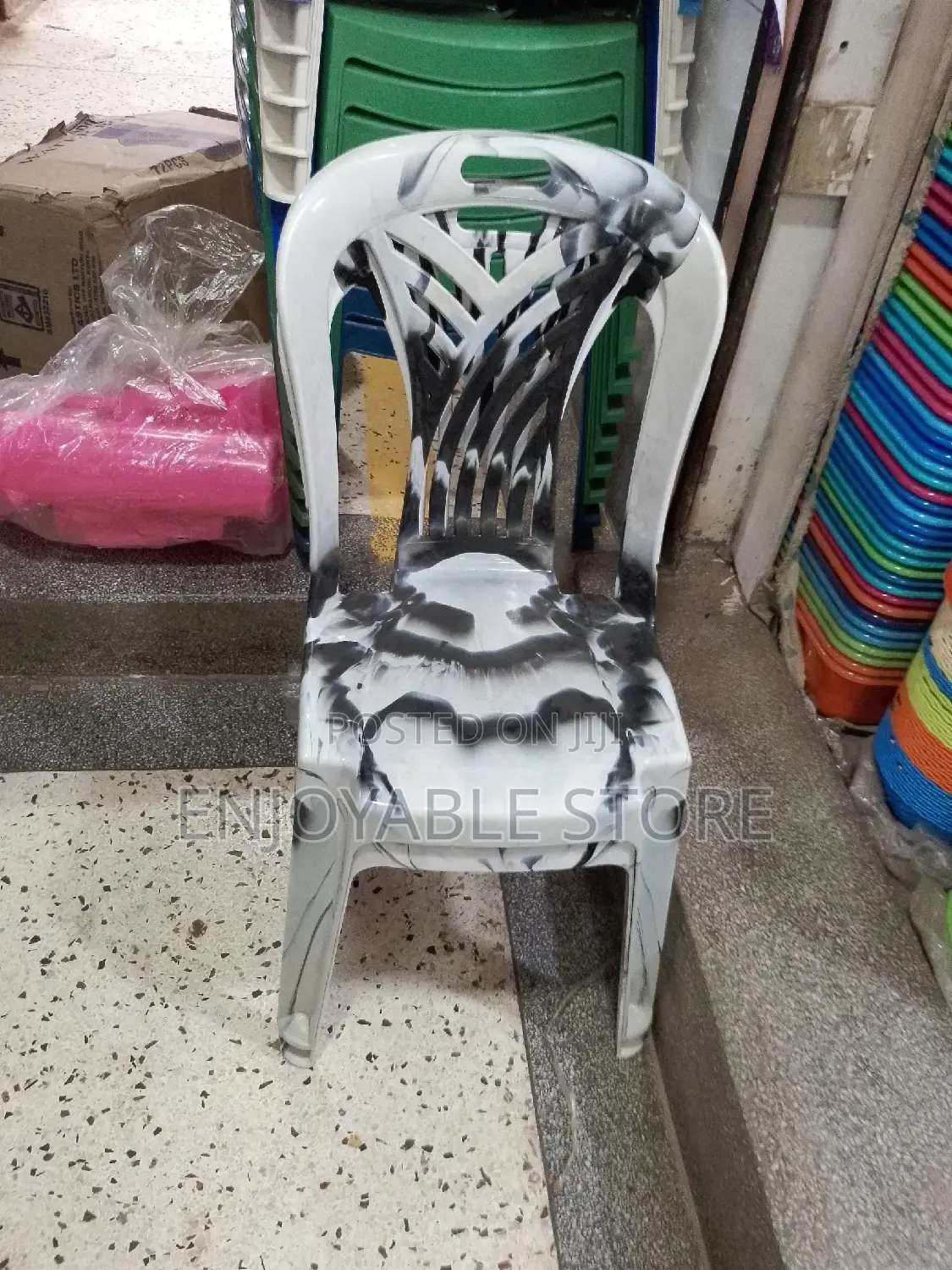 Plastic Chairs Plastic Chairs Armless