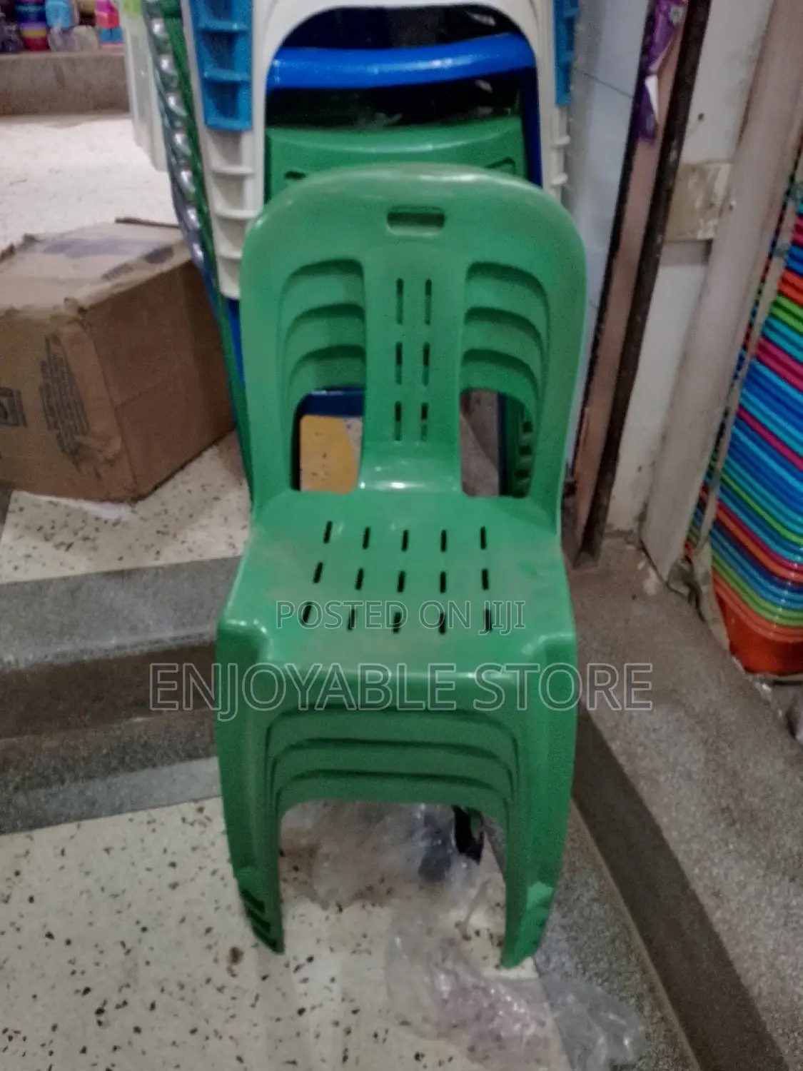 Plastic Chairs Armless