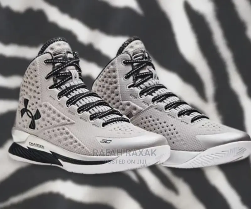 Original Under Armour Sneakers
