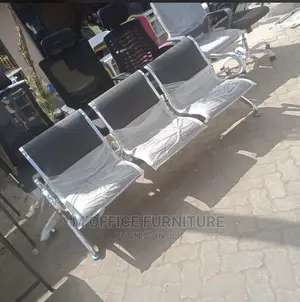 Cushioned 3-Seater Waiting Chairs