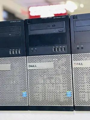 Desktop Computer Fujitsu Esprimo P557/E90+ 6GB Intel Core I3 HDD 512GB