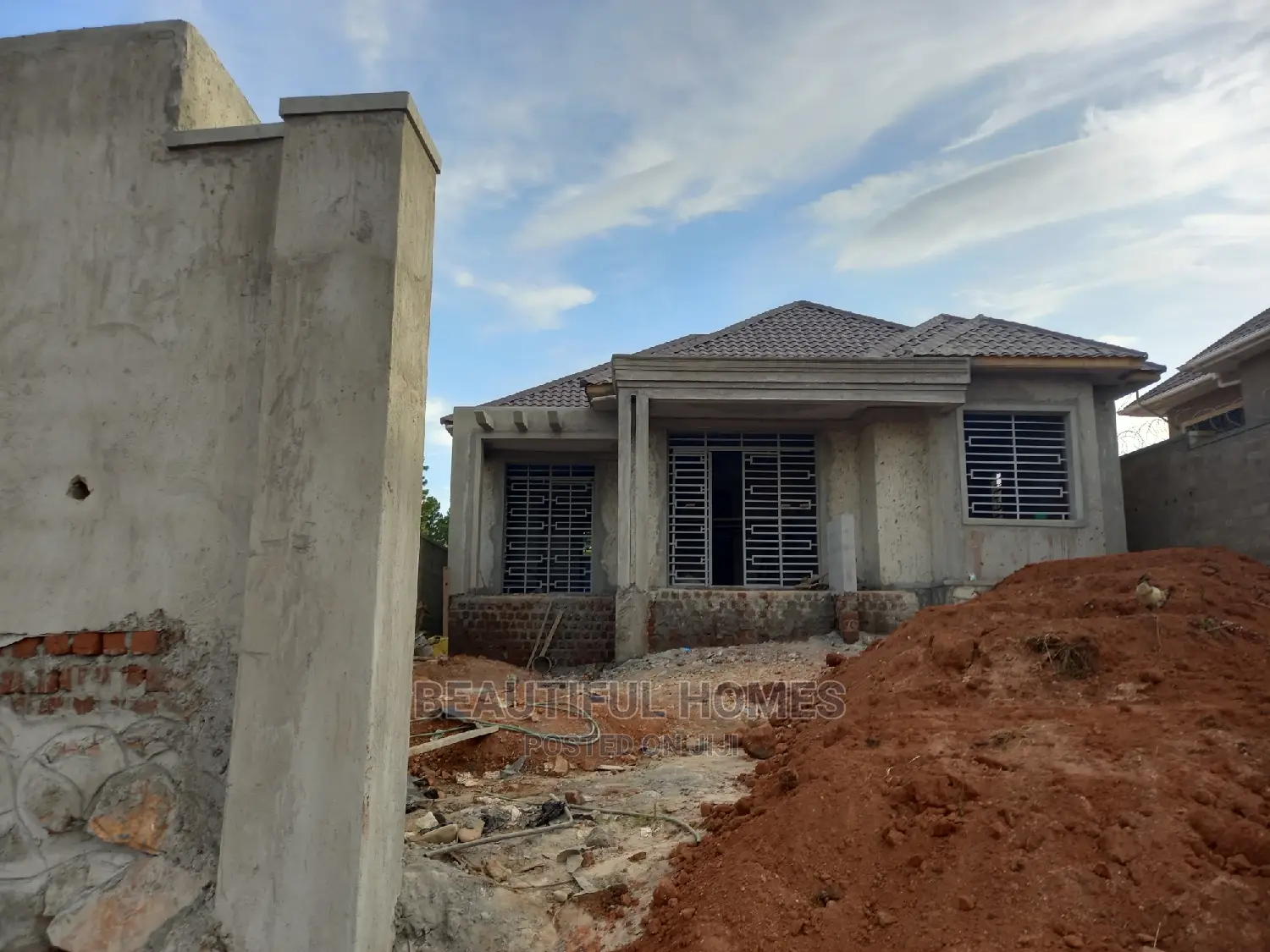 Furnished 3bdrm House in Nakwero, Kira for Sale