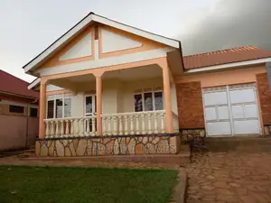 Furnished 4bdrm House in Kira for Sale