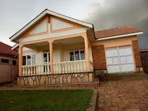 Furnished 4bdrm House in Kira for Sale