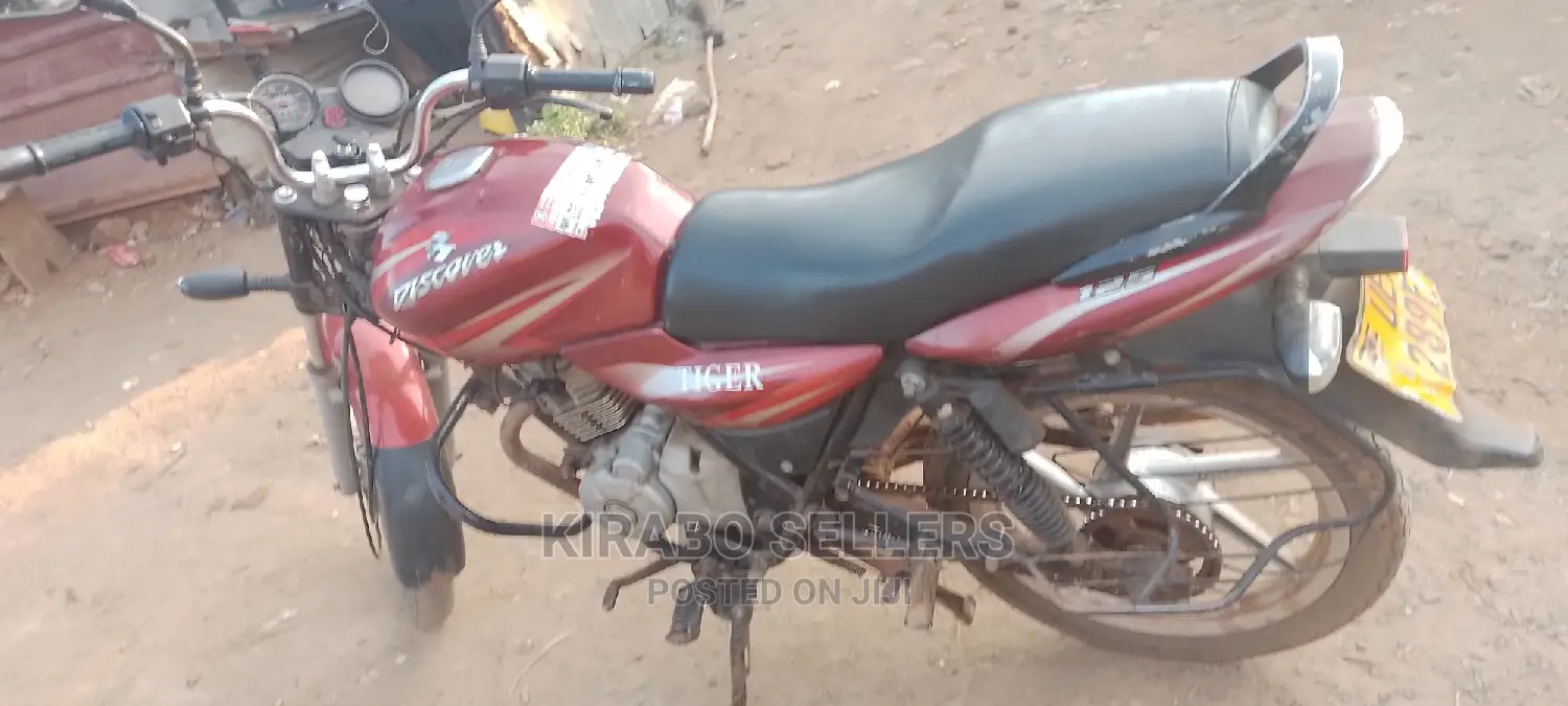 Yamaha Crux 2016 Purple