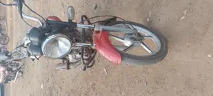 Yamaha Crux 2016 Purple