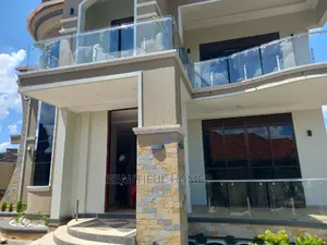 Furnished 6bdrm Duplex in Kira for sale