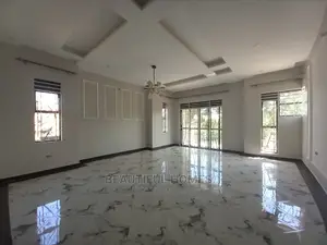 Furnished 6bdrm House in Kira1 for Sale