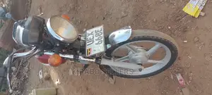 TVS HLX 125 2022 Brown