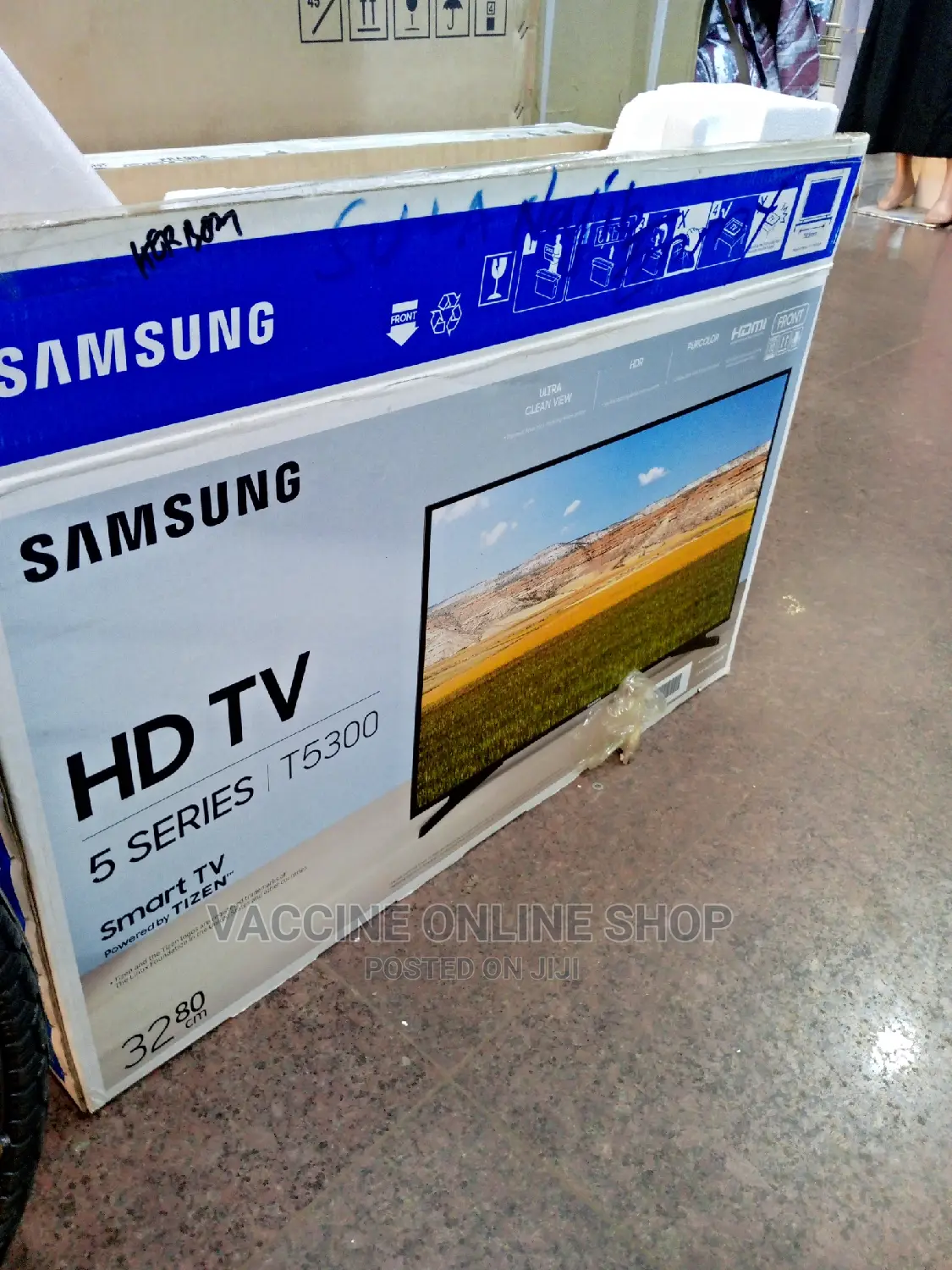 Samsung 32inch Smart Tv :1